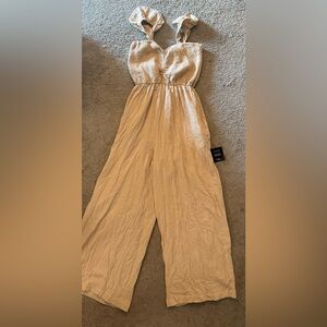 Women’s Lulus Jumpsuit